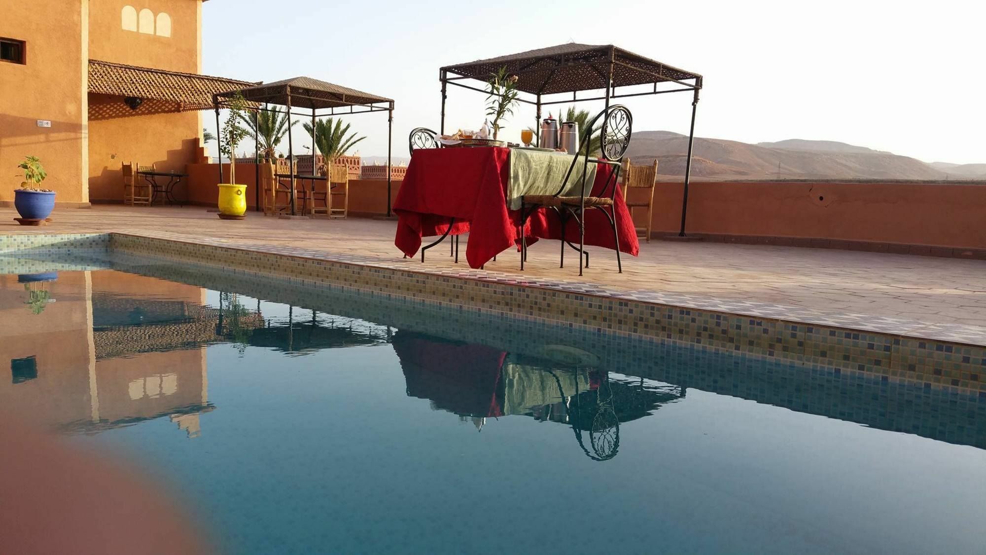 Auberge Ksar Ait Ben Haddou Hotel Buitenkant foto